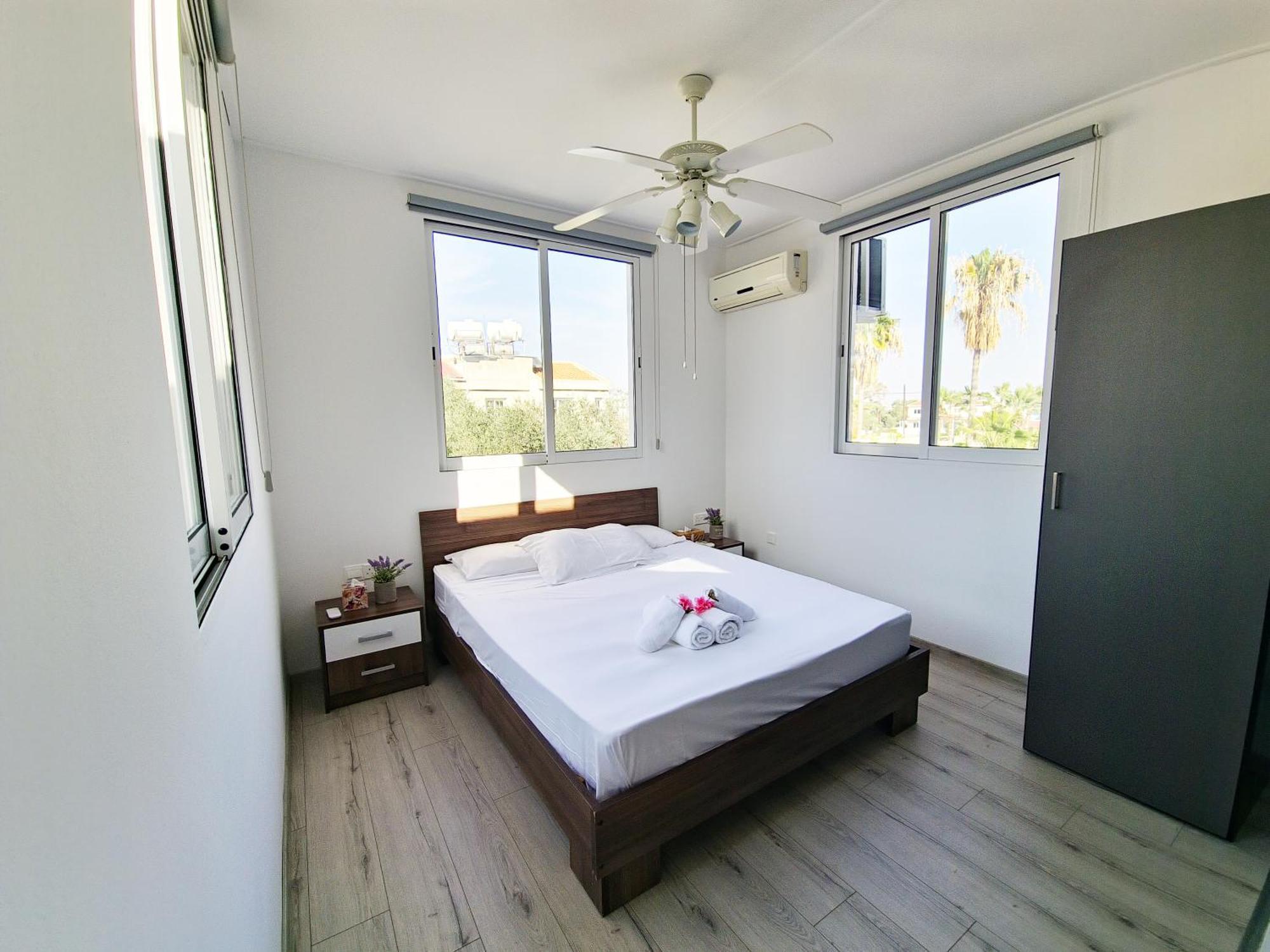 Oroklini Star 200Metres From The Sandy Beach Larnaca Exterior photo
